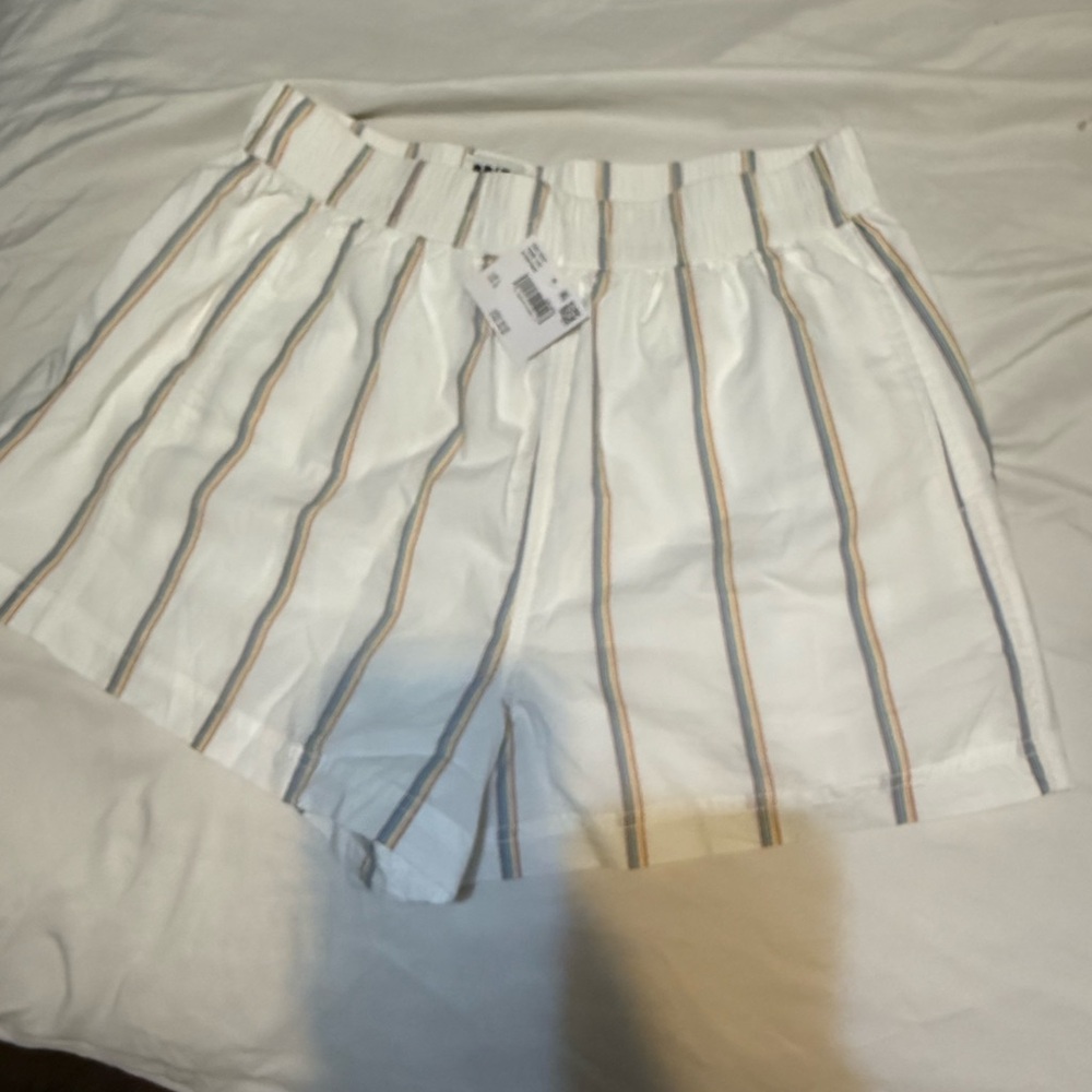 American Eagle Outfitters White Striped Shorts